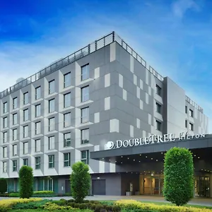 Hotell Doubletree By Hilton & Convention Center