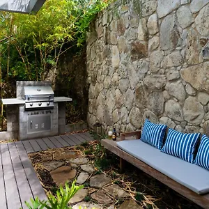 Otel Kaya Morne Rouge