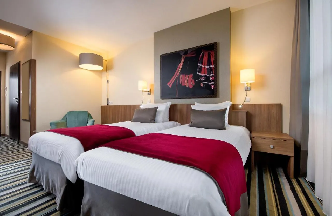 Leonardo Royal Hotel Warszawa 4*,